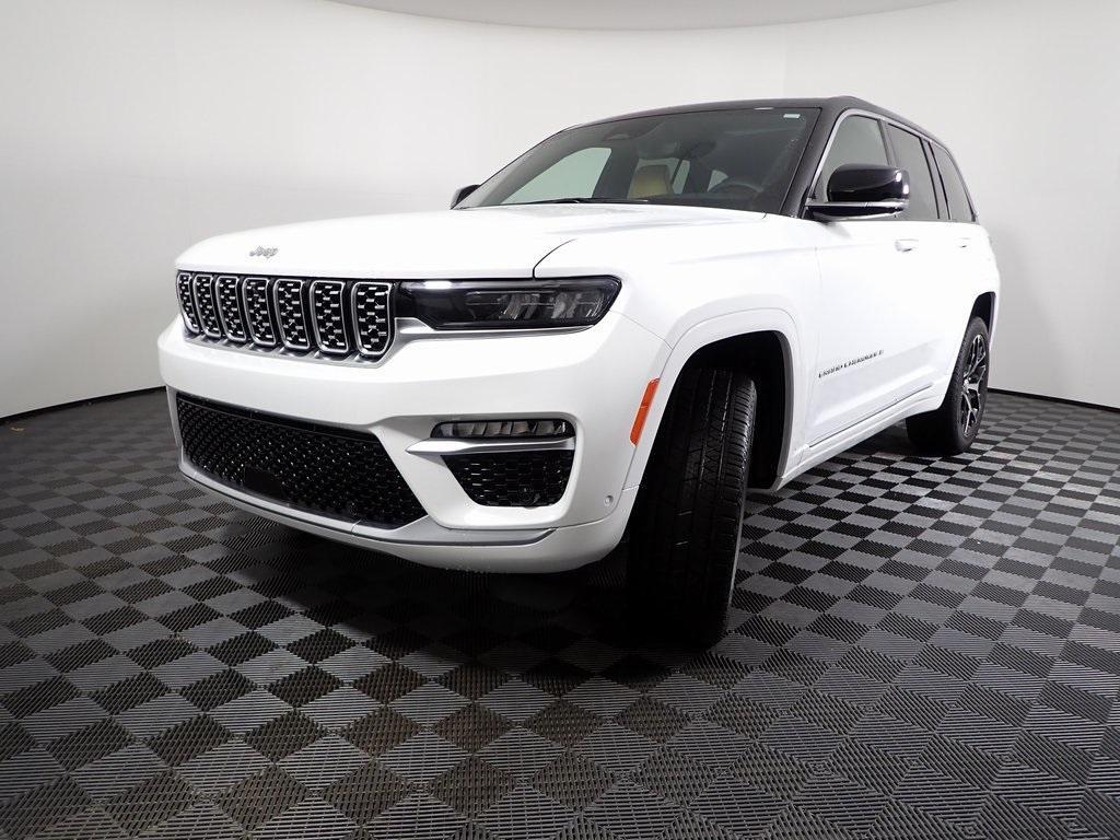 new 2025 Jeep Grand Cherokee car, priced at $58,371