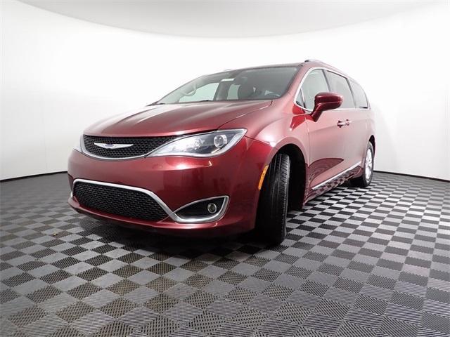 used 2019 Chrysler Pacifica car, priced at $9,250
