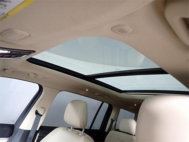 used 2021 Jeep Grand Cherokee L car, priced at $25,000