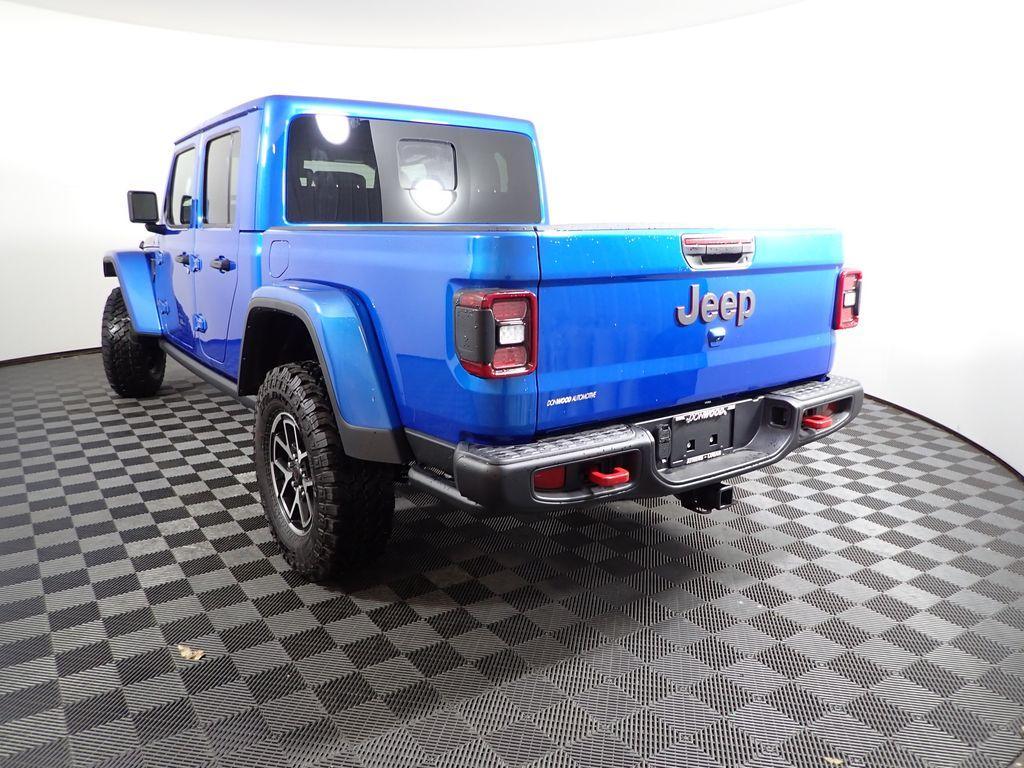 new 2026 Jeep Gladiator car, priced at $51,334
