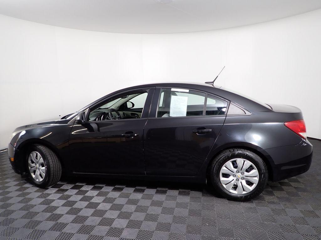 used 2013 Chevrolet Cruze car, priced at $6,999
