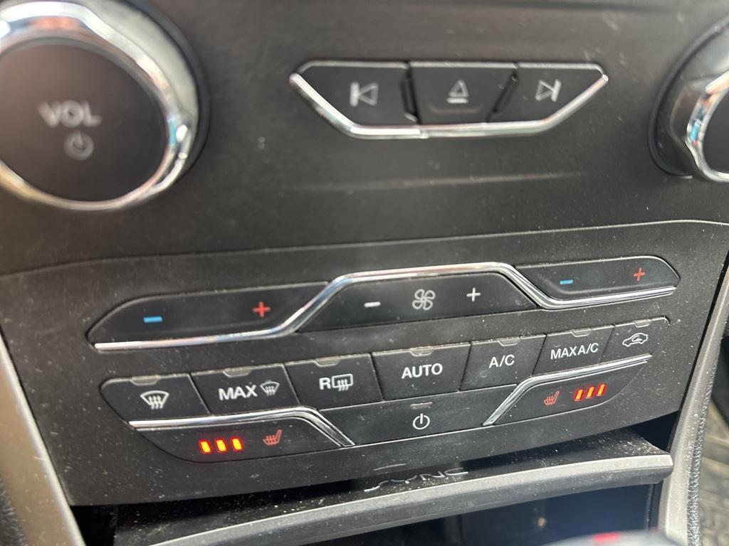 used 2017 Ford Edge car, priced at $9,000