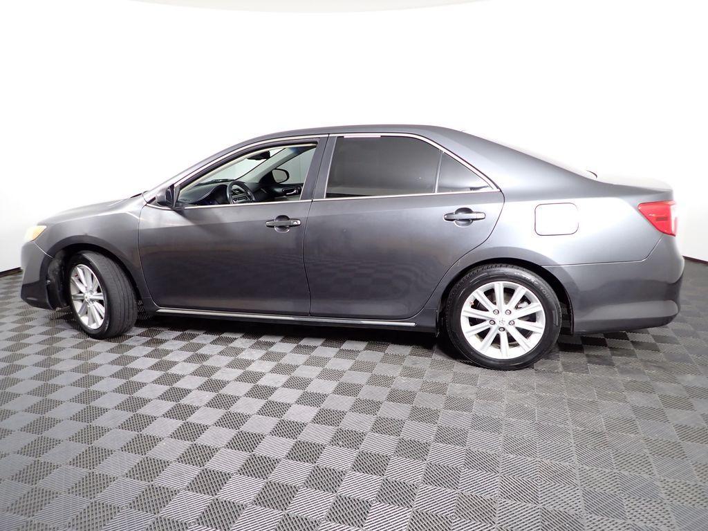 used 2012 Toyota Camry Hybrid car, priced at $5,884