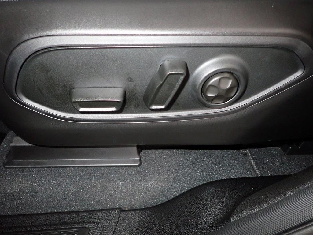 new 2025 Jeep Grand Cherokee L car, priced at $40,750