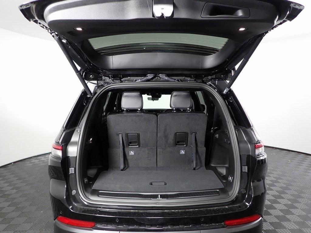 new 2025 Jeep Grand Cherokee L car, priced at $40,750