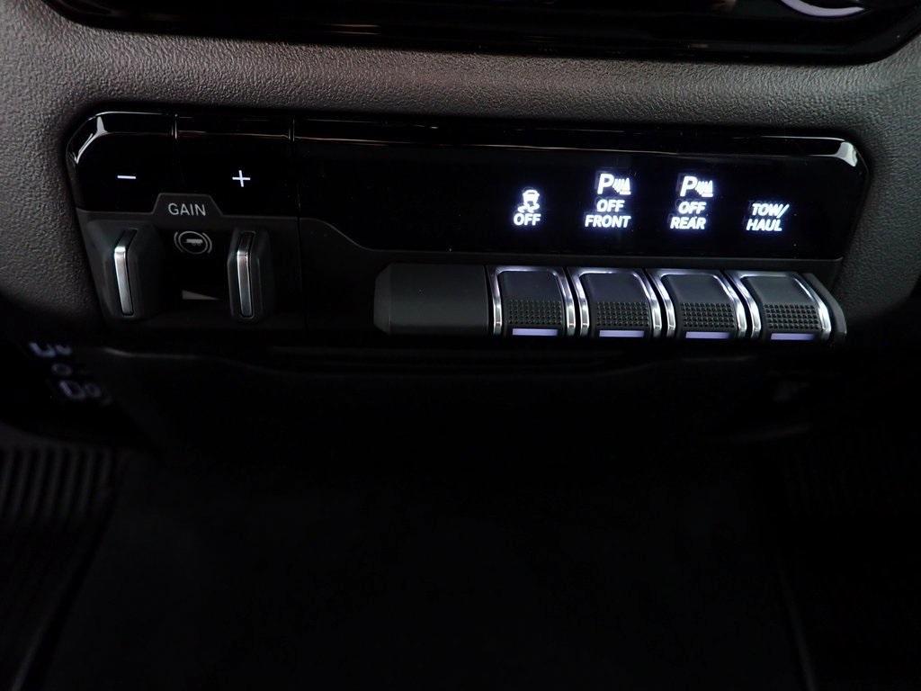 new 2025 Ram 1500 car, priced at $47,999