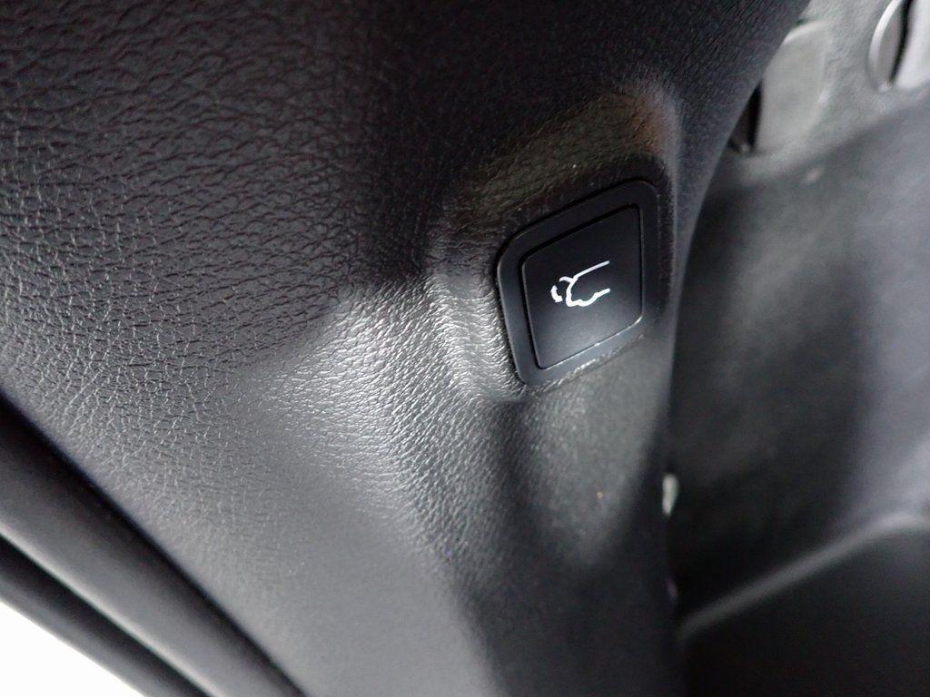 used 2019 Jeep Cherokee car, priced at $15,500