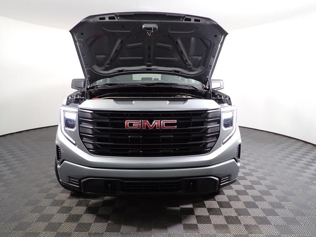 used 2024 GMC Sierra 1500 car, priced at $32,499