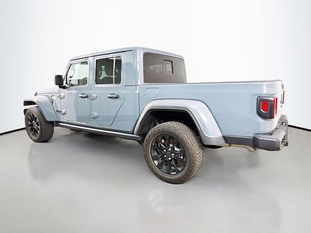 used 2025 Jeep Gladiator car, priced at $38,405