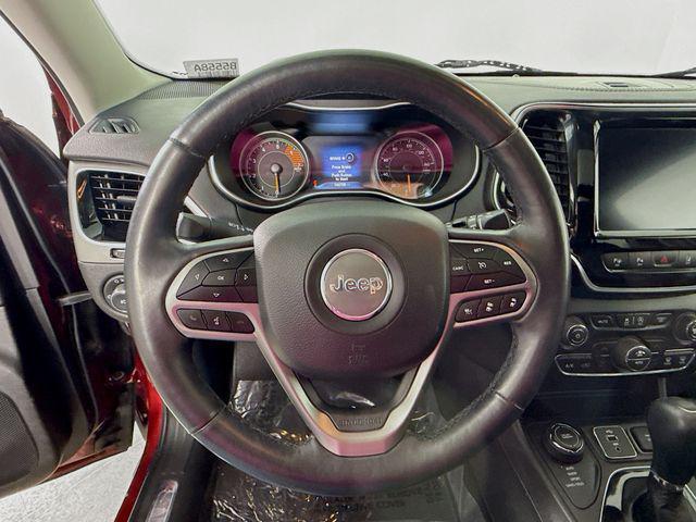 used 2019 Jeep Cherokee car, priced at $10,990