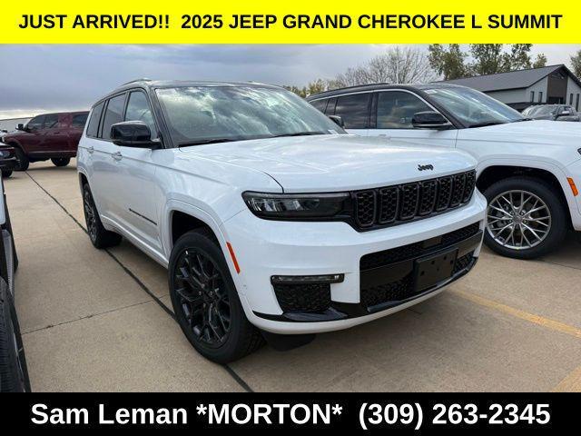 new 2025 Jeep Grand Cherokee L car, priced at $57,985