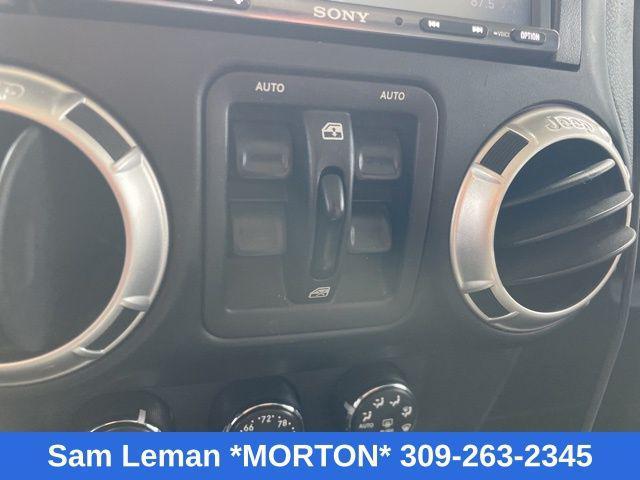 used 2015 Jeep Wrangler Unlimited car, priced at $14,995