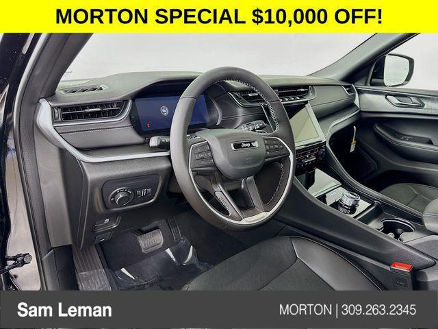 new 2025 Jeep Grand Cherokee L car, priced at $40,375