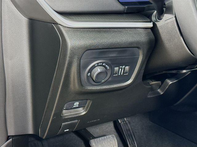 used 2024 Jeep Grand Cherokee car, priced at $31,406