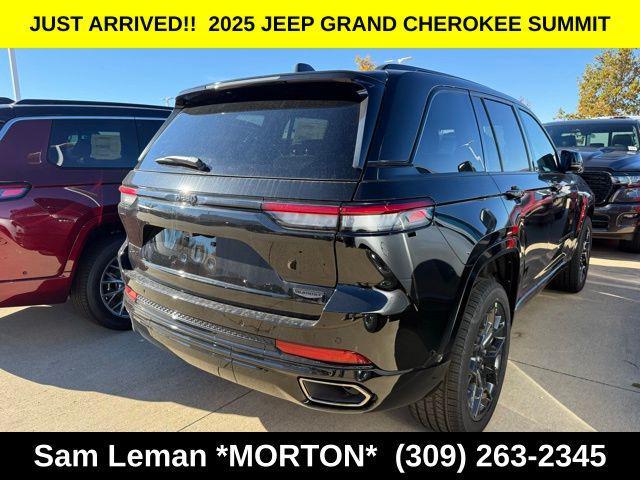 new 2025 Jeep Grand Cherokee car, priced at $56,080