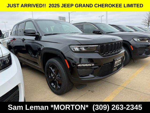 new 2025 Jeep Grand Cherokee car, priced at $44,735