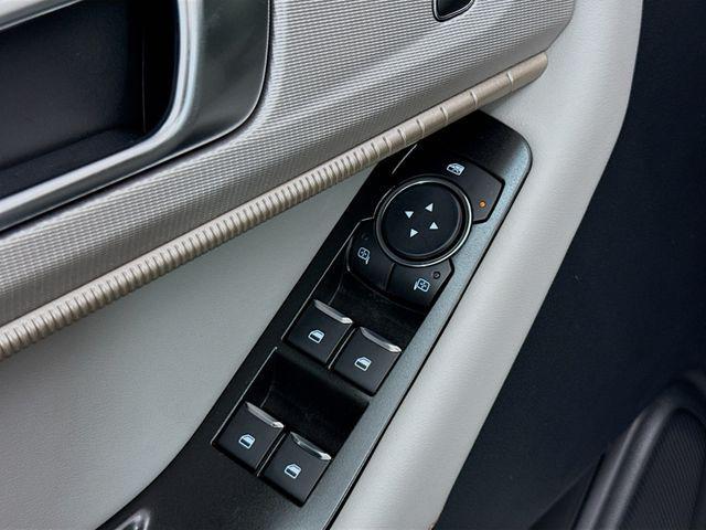 used 2025 Ford Explorer car, priced at $37,271