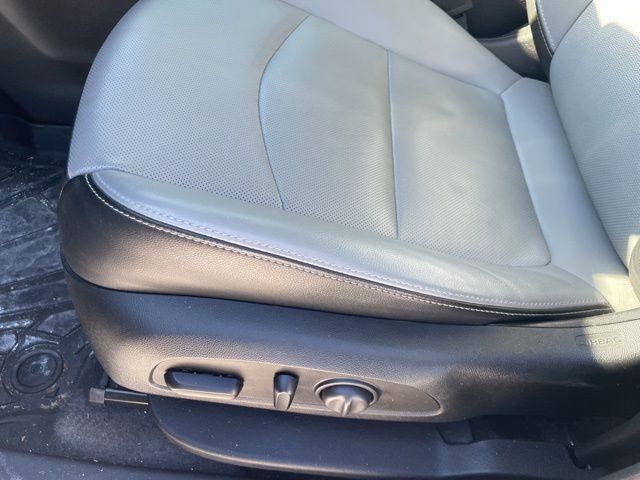 used 2020 Chevrolet Equinox car, priced at $18,549