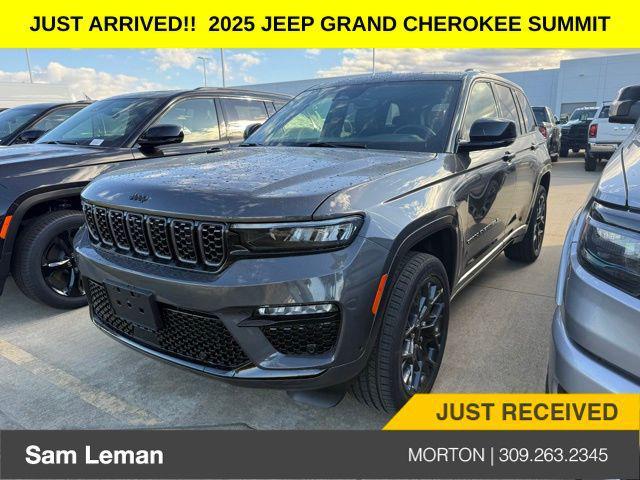 new 2025 Jeep Grand Cherokee car, priced at $56,080