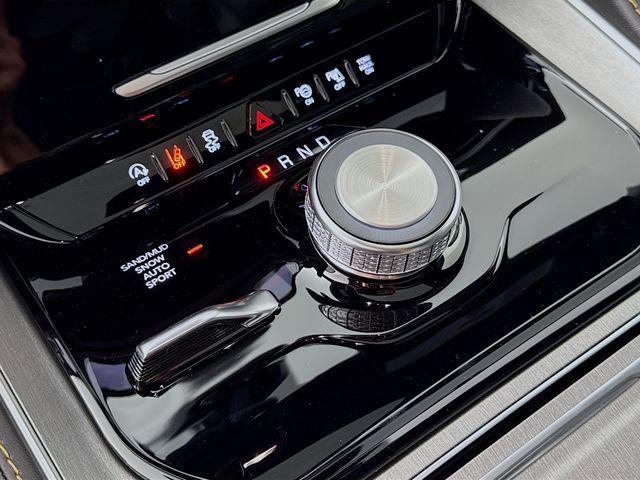 new 2026 Jeep Grand Wagoneer car, priced at $73,197