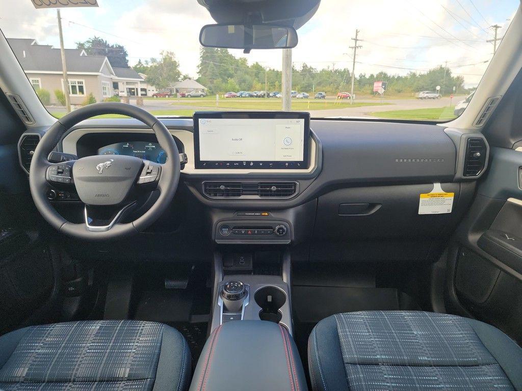 new 2025 Ford Bronco Sport car, priced at $37,807