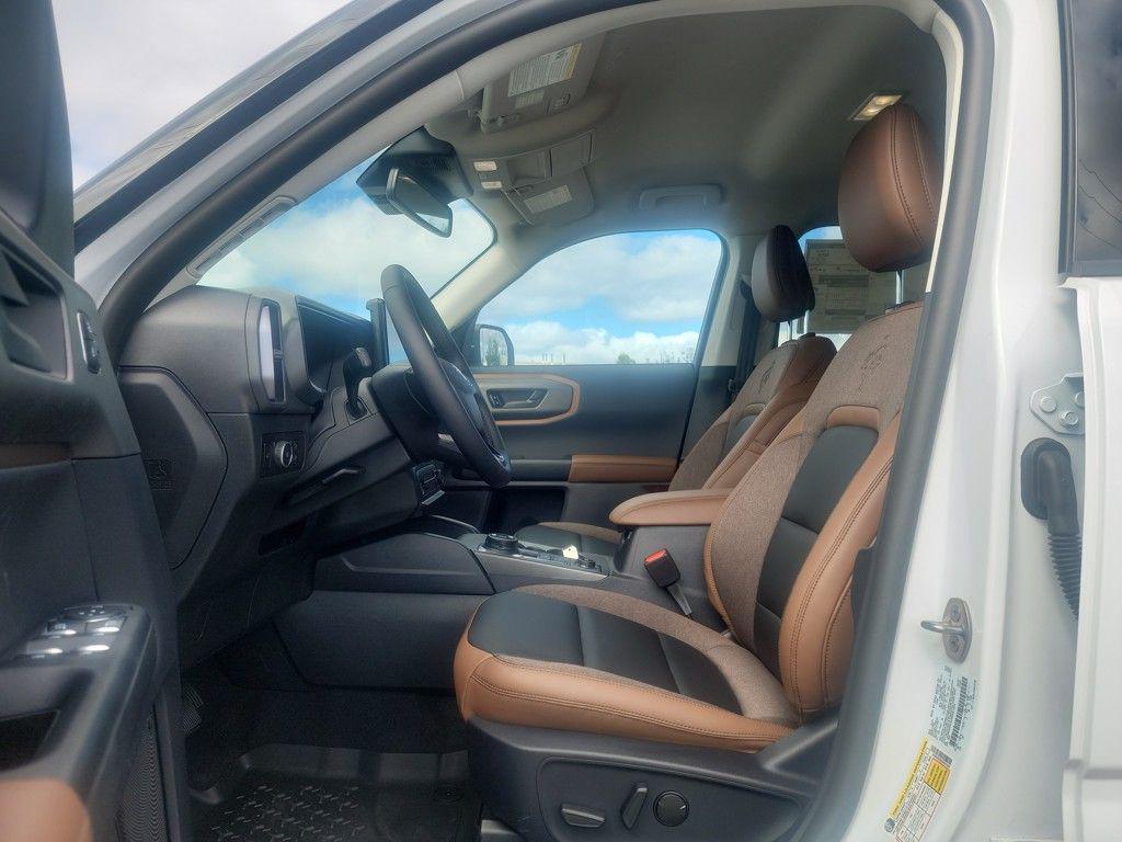 new 2025 Ford Bronco Sport car, priced at $38,086