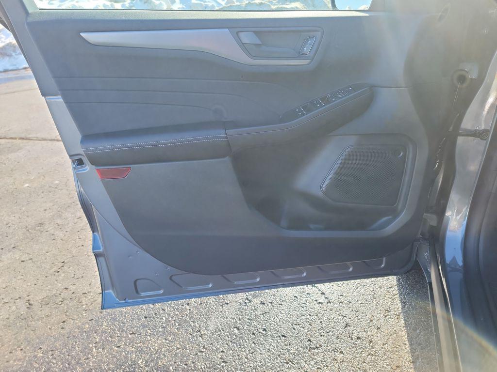 new 2026 Ford Escape car, priced at $31,504