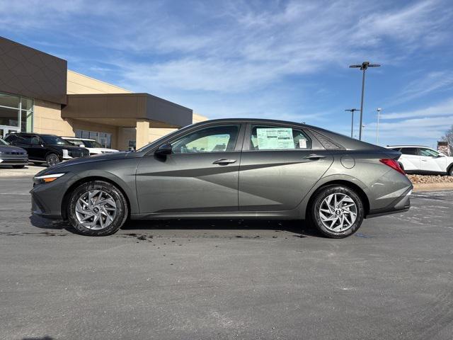 new 2026 Hyundai ELANTRA HEV car, priced at $27,280