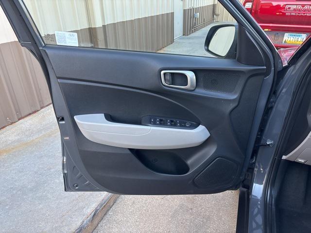 used 2025 Hyundai Venue car, priced at $21,998