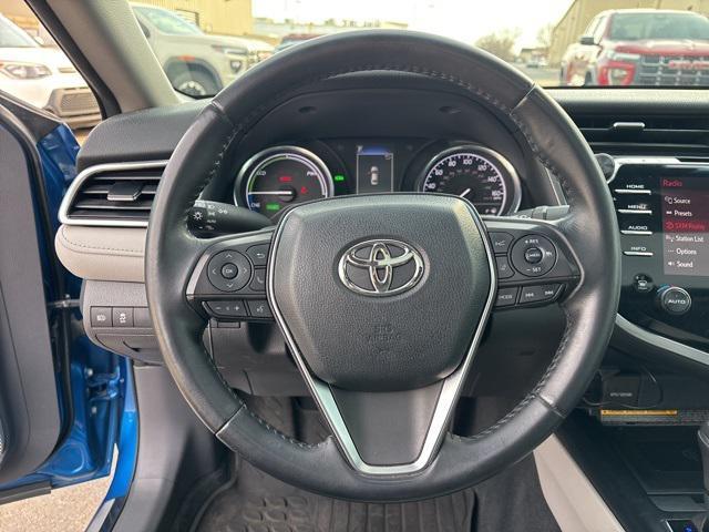 used 2018 Toyota Camry Hybrid car, priced at $17,998
