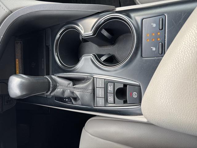 used 2018 Toyota Camry Hybrid car, priced at $17,998