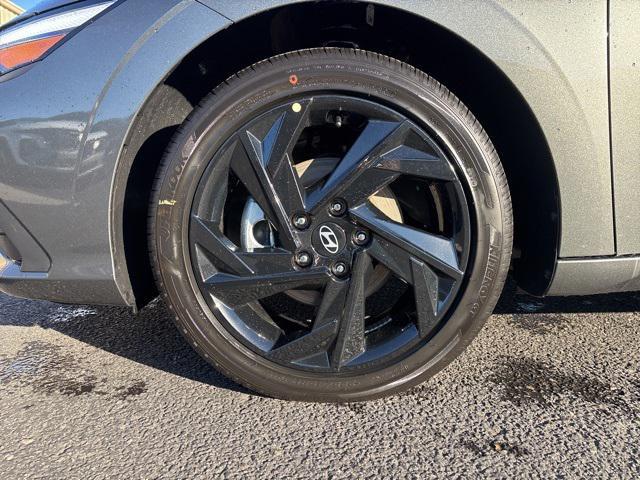 new 2026 Hyundai ELANTRA HEV car, priced at $29,310