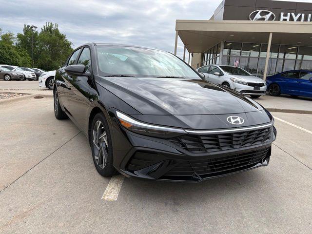 used 2025 Hyundai ELANTRA HEV car, priced at $27,498