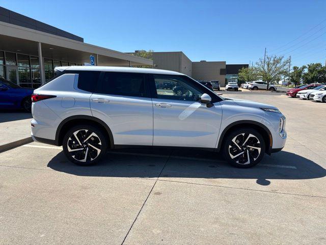 used 2024 Mitsubishi Outlander car, priced at $28,593