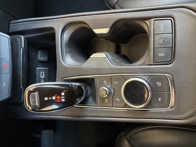 used 2021 Cadillac XT4 car, priced at $21,998