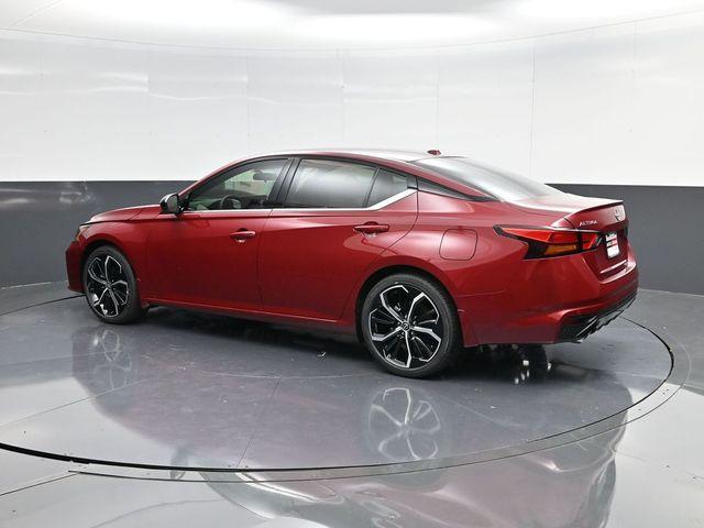new 2025 Nissan Altima car, priced at $31,221