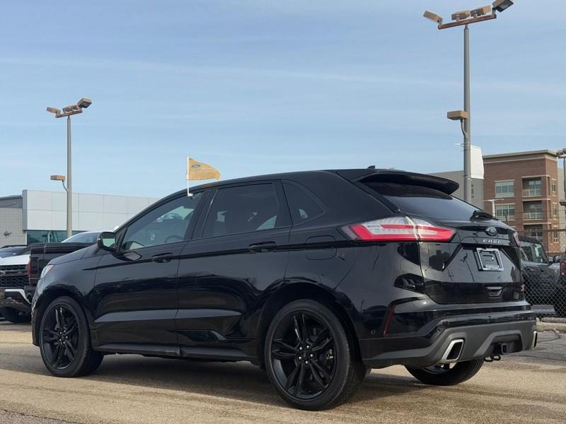 used 2024 Ford Edge car, priced at $39,495