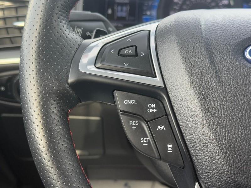 used 2024 Ford Edge car, priced at $39,495