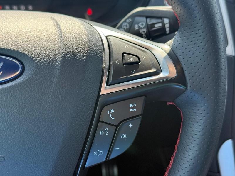 used 2024 Ford Edge car, priced at $32,995