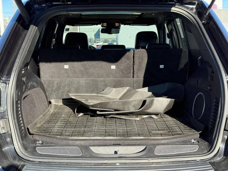 used 2016 Jeep Grand Cherokee car, priced at $13,995