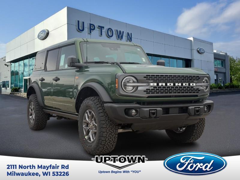 new 2025 Ford Bronco car, priced at $58,101