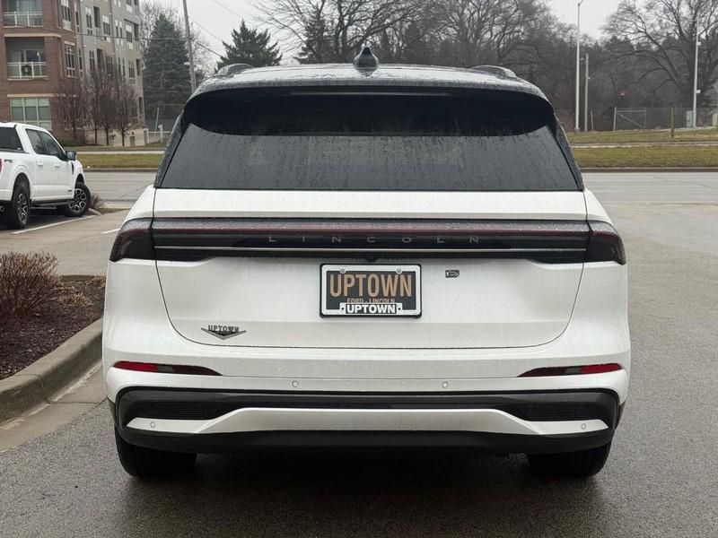new 2026 Lincoln Nautilus car, priced at $70,421