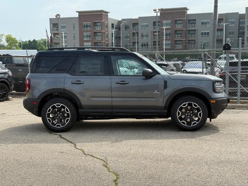new 2025 Ford Bronco Sport car, priced at $39,862
