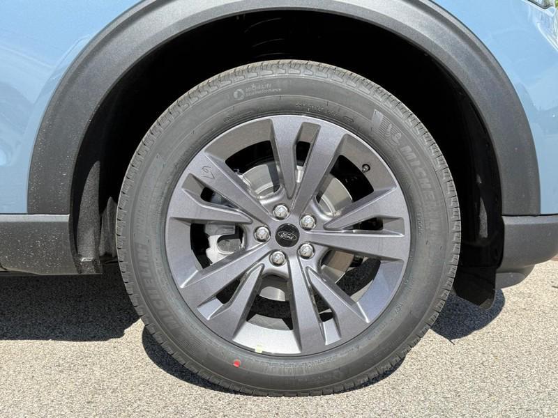 new 2026 Ford Explorer car, priced at $47,232