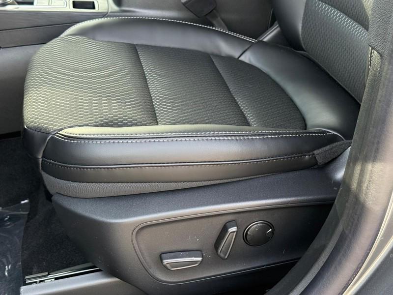 new 2026 Ford Escape PHEV car, priced at $35,524