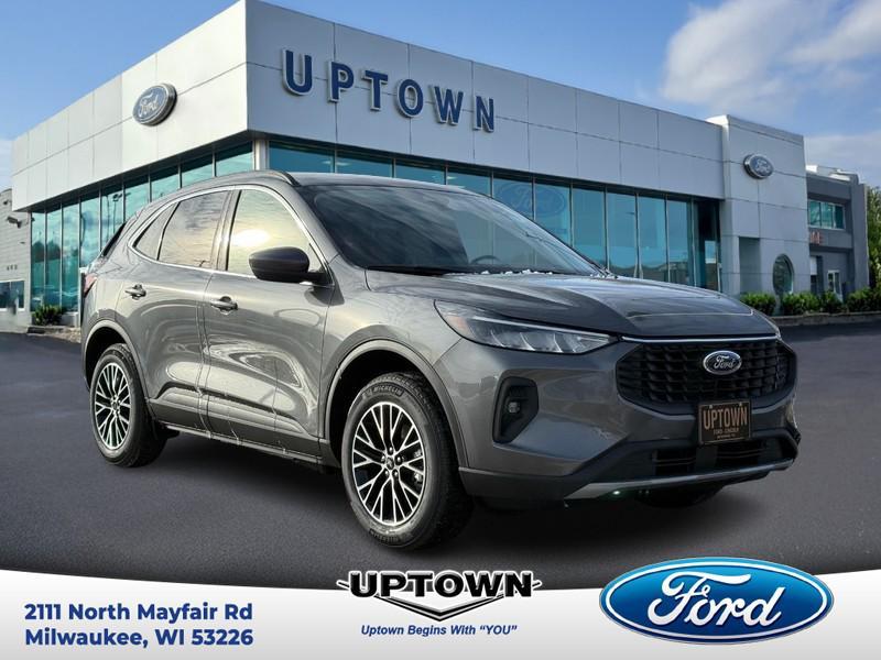 new 2026 Ford Escape PHEV car, priced at $35,524