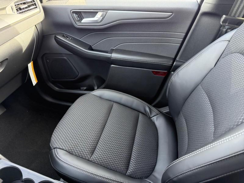 new 2026 Ford Escape PHEV car, priced at $35,524