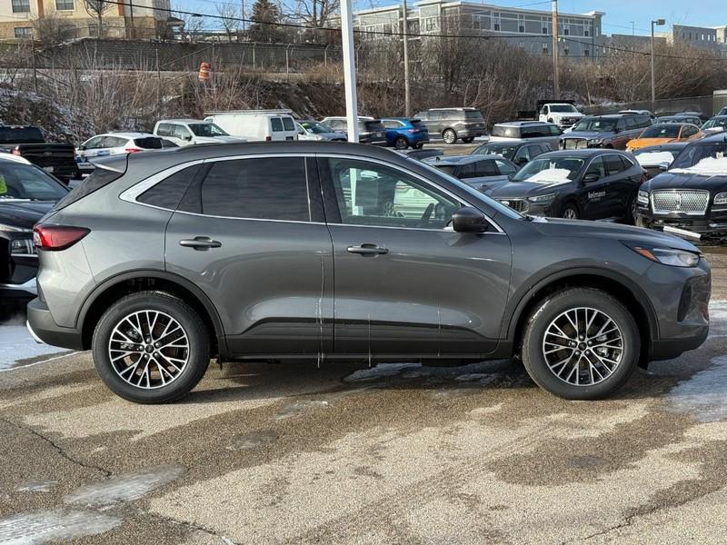 new 2026 Ford Escape PHEV car, priced at $35,524