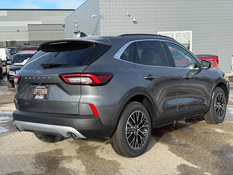 new 2026 Ford Escape PHEV car, priced at $35,524