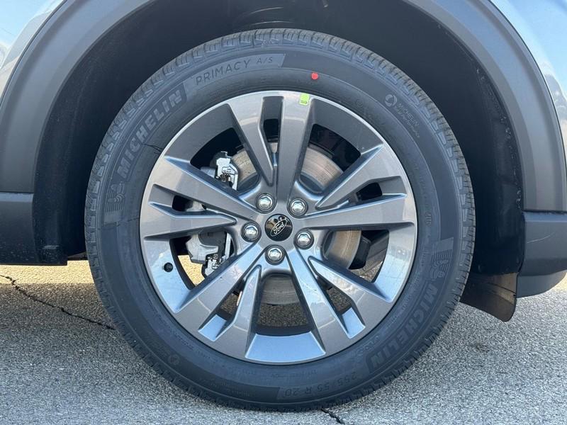 new 2026 Ford Explorer car, priced at $48,174